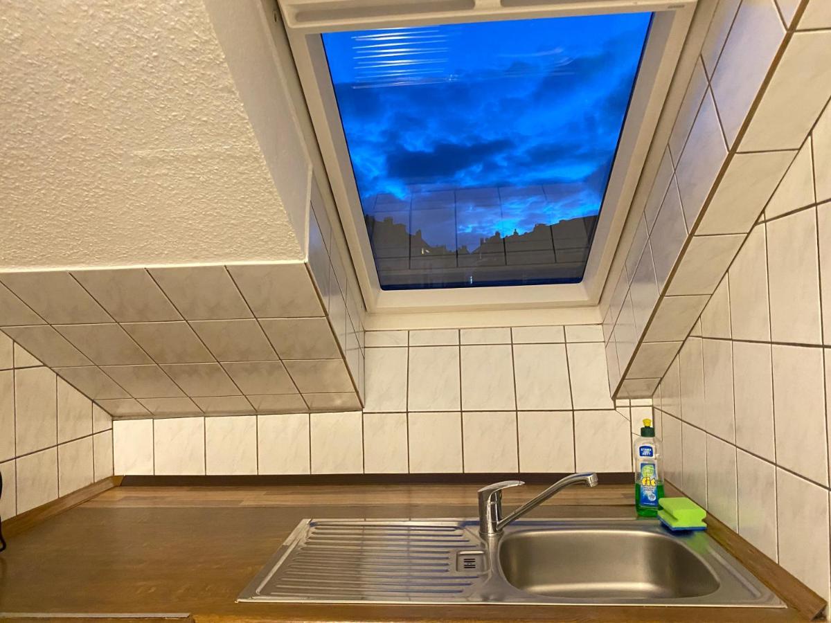 Marienhaus Apartment - Zentral, Parken, Netflix, Kontaktloses Einchecken Вупперталь Екстер'єр фото