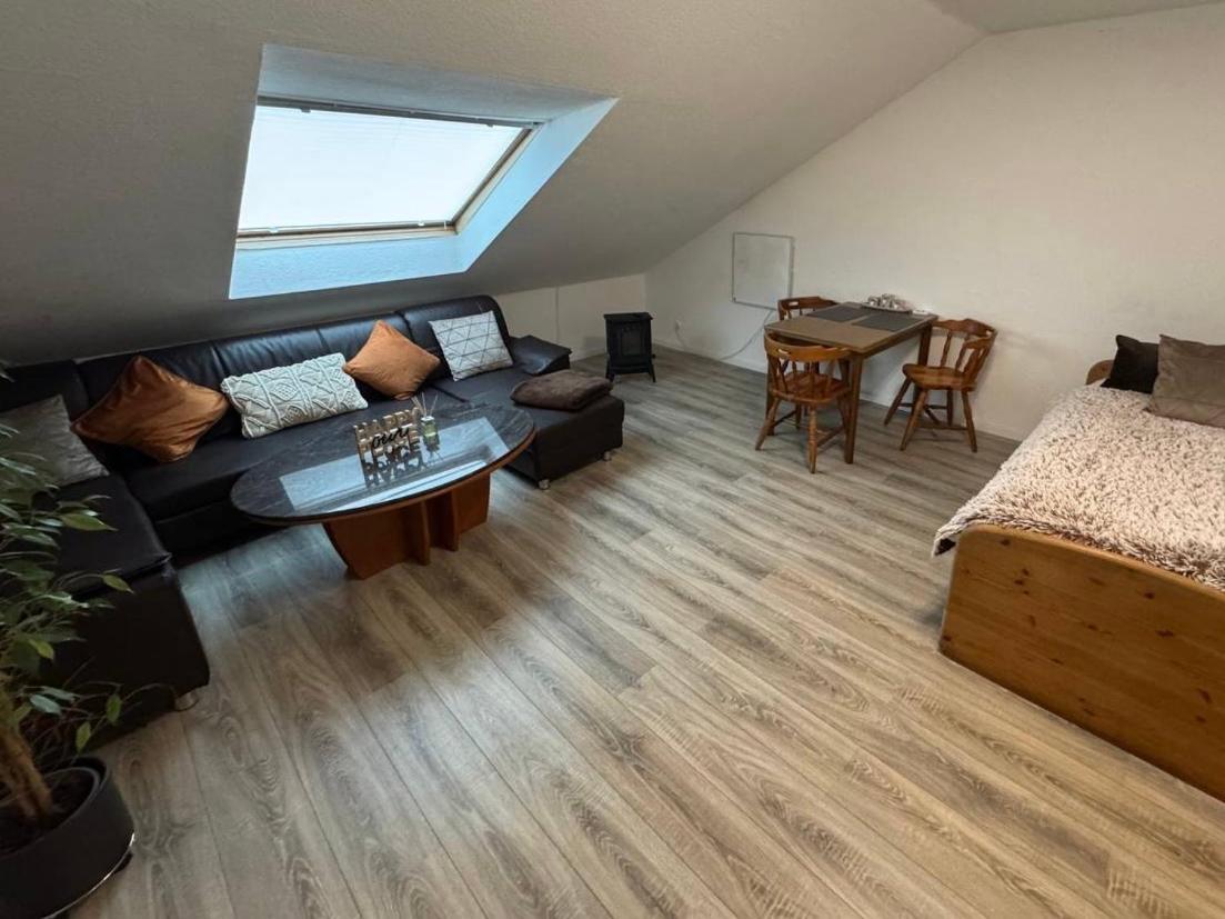 Marienhaus Apartment - Zentral, Parken, Netflix, Kontaktloses Einchecken Вупперталь Екстер'єр фото