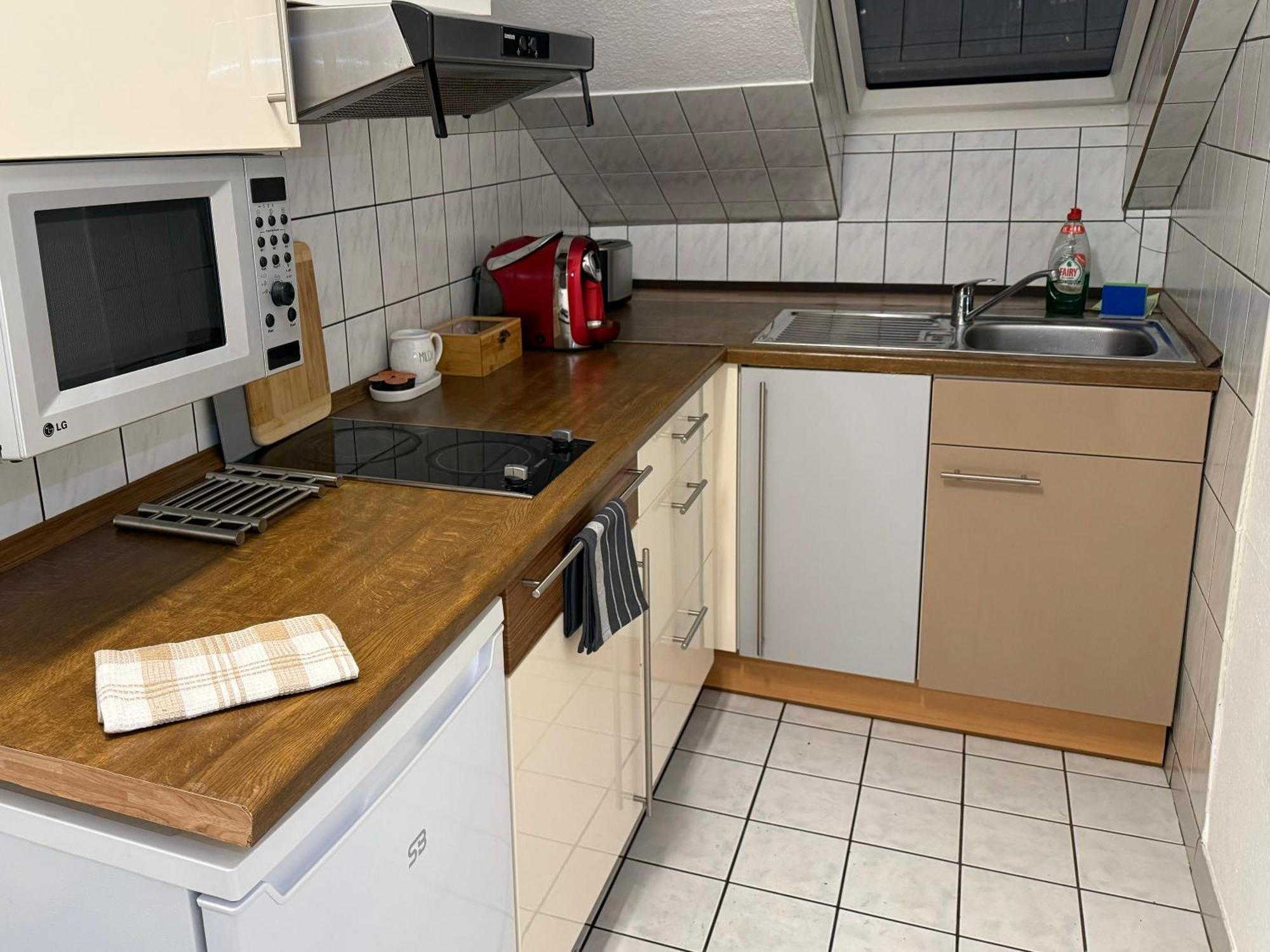 Marienhaus Apartment - Zentral, Parken, Netflix, Kontaktloses Einchecken Вупперталь Екстер'єр фото